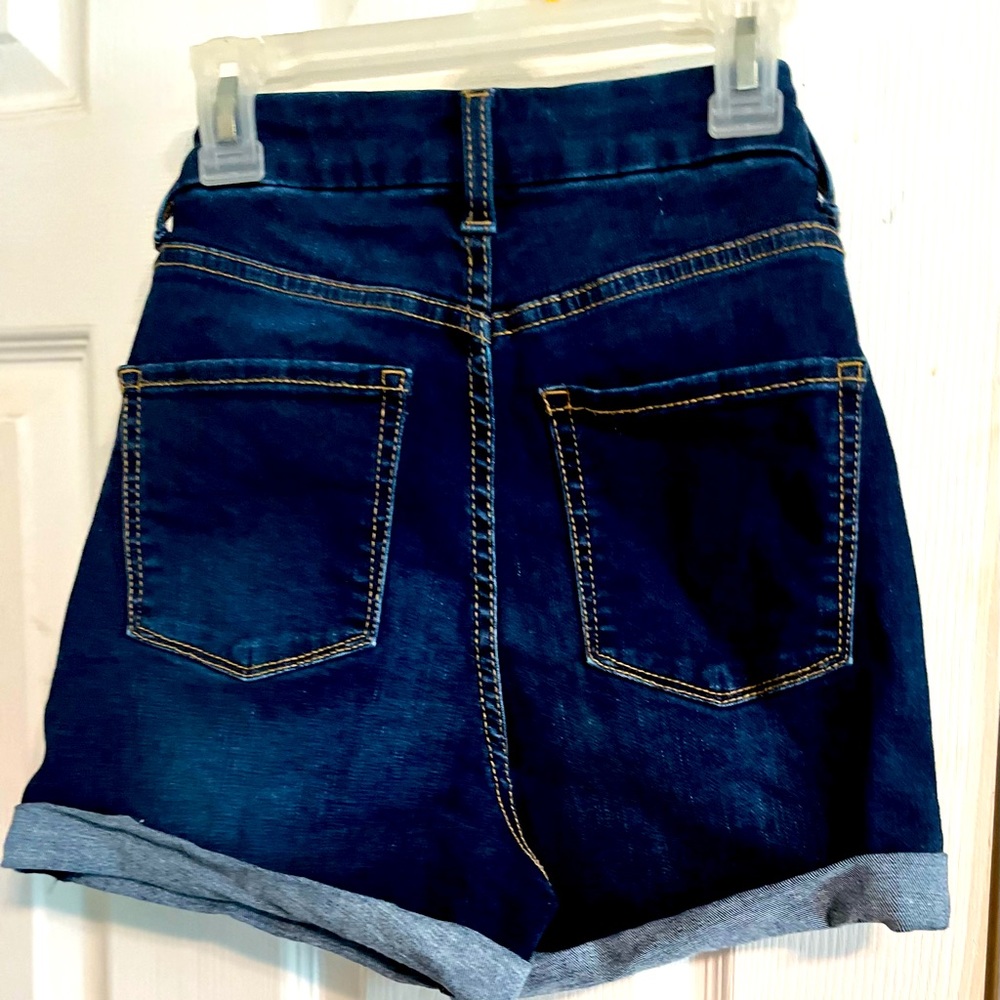 No boundaries Jean shorts perfect condition never worn